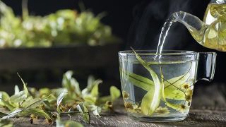 7 травяных чаев от беспокойства - Тила